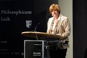 Foto: Christine Schirrmacher beim Philosophicum Lech Â© Philosophicum Lech / Florian Lechner