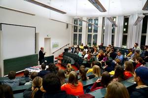 Foto: Gastvortrag von Thomas Schirrmacher Ã¼ber Menschenhandel in der UniversitÃ¤t KÃ¶ln (Saal) Â© BQ/Martin Warnecke