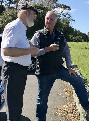 Foto: Glyn Carpenter und Bischof Dr. Thomas Schirrmacher während ei-ner Kaffeepause in Auckland im Jahr 2019 © WEA/Thomas Schirrmacher