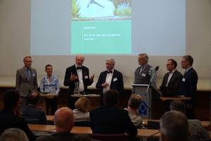 Foto (v.l.n.r.): Mark Bittner, Astrid Bittner, Thomas Schirrmacher, Hartmut Steeb, Martin Franke Â© BQ/Warnecke