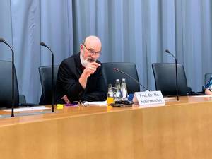 Foto: Thomas Schirrmacher wÃ¤hrend seiner AusfÃ¼hrungen zur TÃ¼rkei Â© BQ/Martin Warnecke