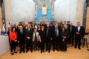 Foto: WEA- und IJCIC-Delegationen an der Holocaust-Gedenkstätte Yad Vashem in Jerusalem (Israel) © Yoni Reif