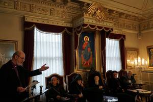 Bischof Thomas Schirrmacher wÃ¤hrend seiner Rede vor dem Ãkumenischen Patriarchen BartholomÃ¤us und den OberhÃ¤uptern der grÃ¶Ãeren tÃ¼rkischen Kirchen Â© BQ/Warnecke